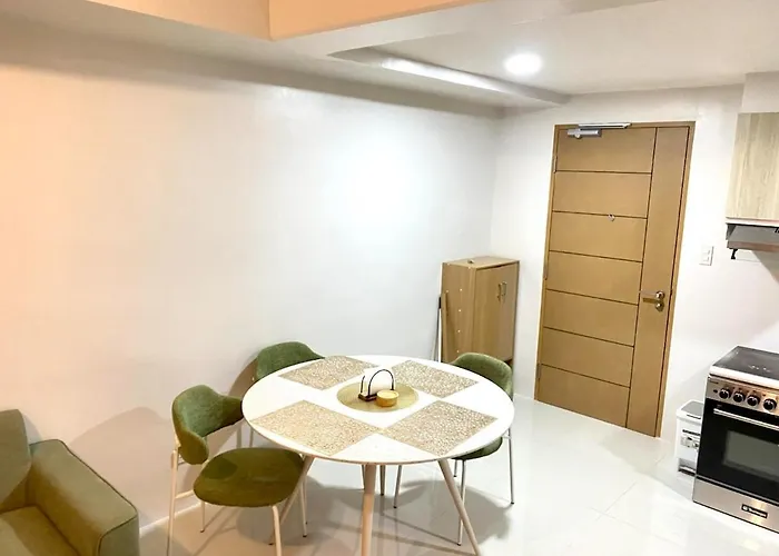 One Br With Balcony At East Gate Cebu