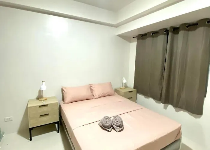 Apartment One Br With Balcony At East Gate *